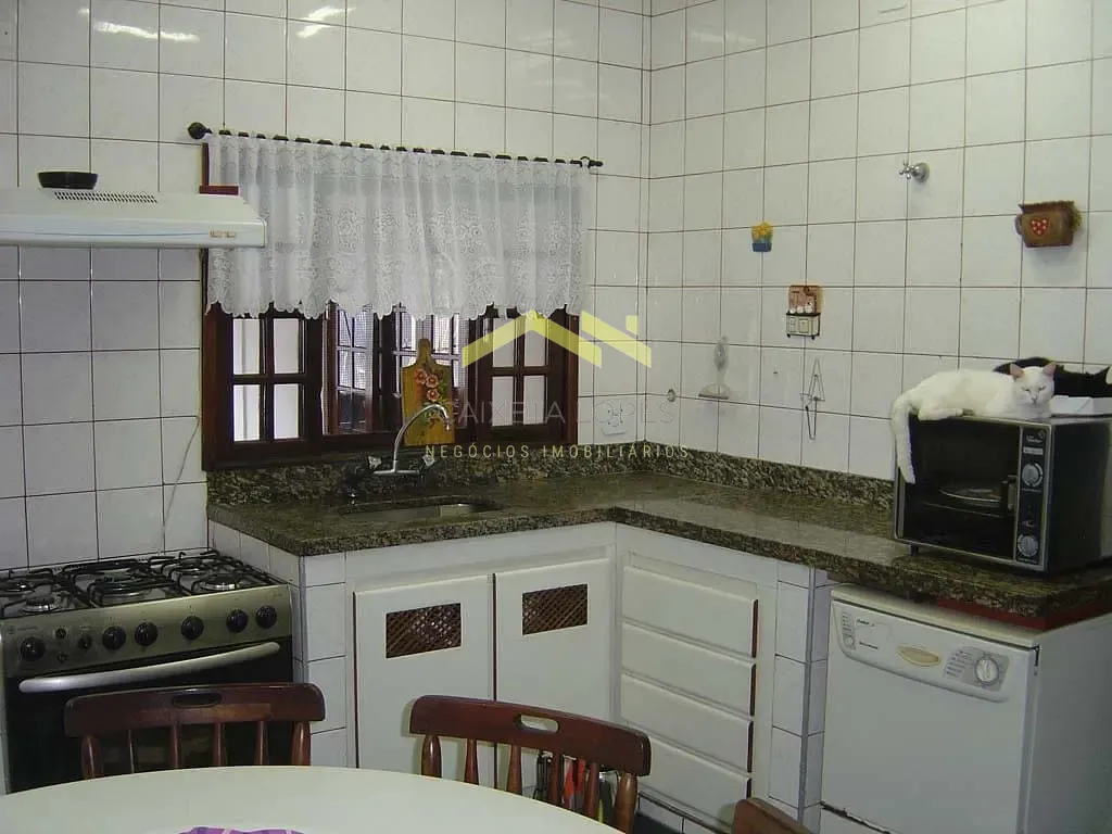 Sobrado, 3 quartos, 212 m² - Foto 7