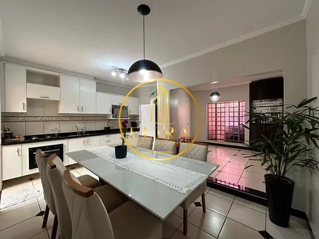 Sobrado com 150m² 3 quartos e 5 banheiros, à venda, no bairro Jardim Brasília em Americana
