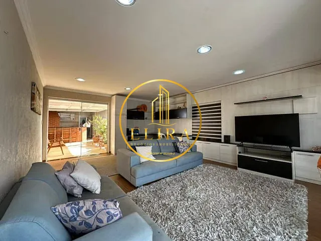 Sobrado com 150m² 3 quartos e 5 banheiros, à venda, no bairro Jardim Brasília em Americana
