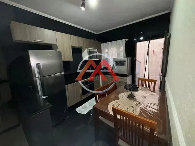 Sobrado 4 quartos e 3 banheiros, à venda, no bairro Vila Tolstoi em São Paulo