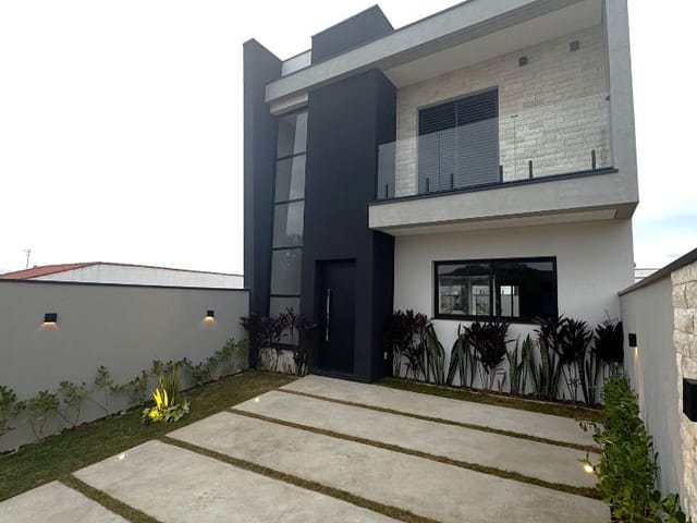 Sobrado 3 quartos e 3 banheiros, à venda, no bairro Reserva dos Ypes 2  em Tatuí