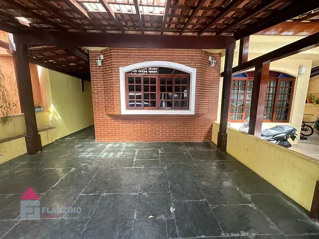 Sobrado com 190m² 5 quartos e 4 banheiros, para alugar, no bairro Chácara Nossa Senhora do Bom Conselho em São Paulo