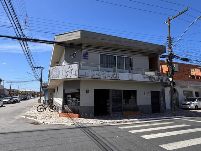 Sobrado com 253m² 3 quartos e 2 banheiros, à venda, no bairro Cordeiros em Itajaí
