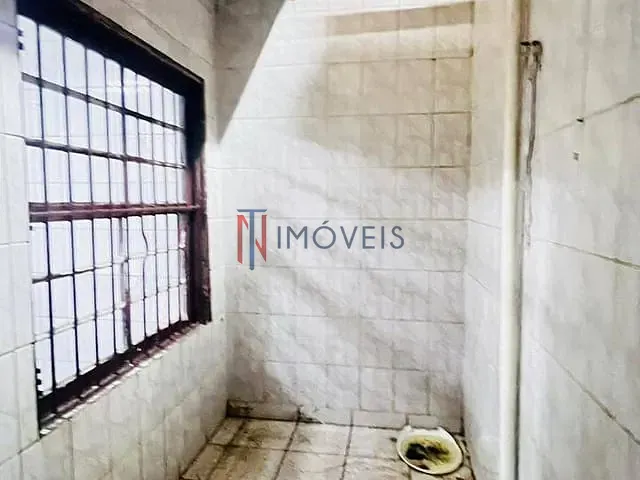 Sobrado 2 quartos e 3 banheiros, à venda, no bairro Jardim Primavera em Mongaguá