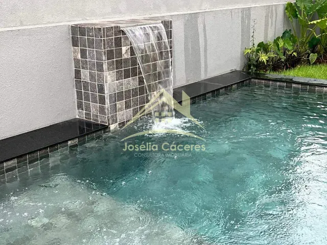 Sobrado com 305m² 4 quartos e 5 banheiros, à venda, no bairro Condomínio Belvedere II em Cuiabá