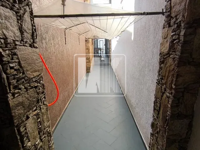 Sobrado com 128m² 2 quartos e 1 banheiro, à venda, no bairro Vila Sacadura Cabral em Santo André