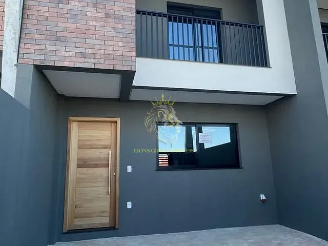 Sobrado 3 quartos e 4 banheiros, à venda, no bairro Centro em Camboriú