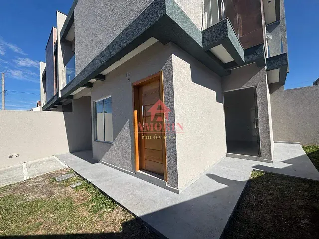 Sobrado com 93m² 3 quartos e 2 banheiros, à venda, no bairro Fazendinha em Curitiba