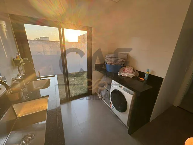 Sobrado 3 quartos e 6 banheiros, à venda, no bairro Residencial Campo Camanducaia em Jaguariúna