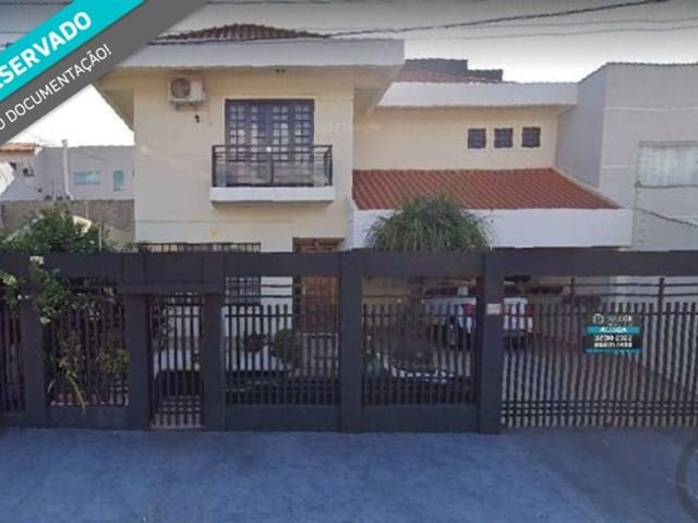 Sobrado com 300m² 4 quartos e 4 banheiros, à venda, no bairro Jardim Vila Rica em Cambé