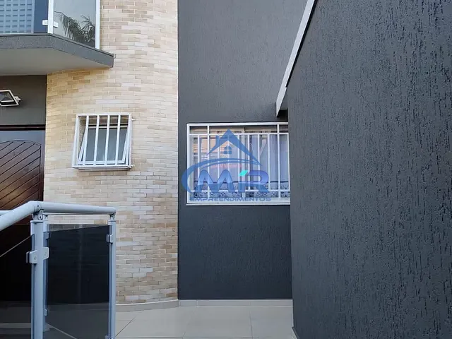 Sobrado 3 quartos e 4 banheiros, à venda, no bairro Vila Buenos Aires em São Paulo