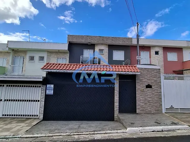 Sobrado 3 quartos e 4 banheiros, à venda, no bairro Vila Buenos Aires em São Paulo