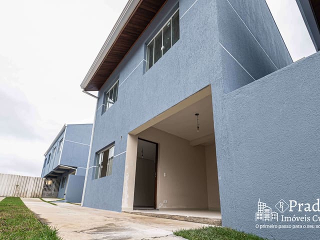 Sobrado com 129m² 3 quartos e 3 banheiros, à venda, no bairro Barreirinha em Curitiba