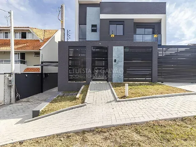 Sobrado com 123m² 3 quartos e 3 banheiros, à venda, no bairro Uberaba em Curitiba