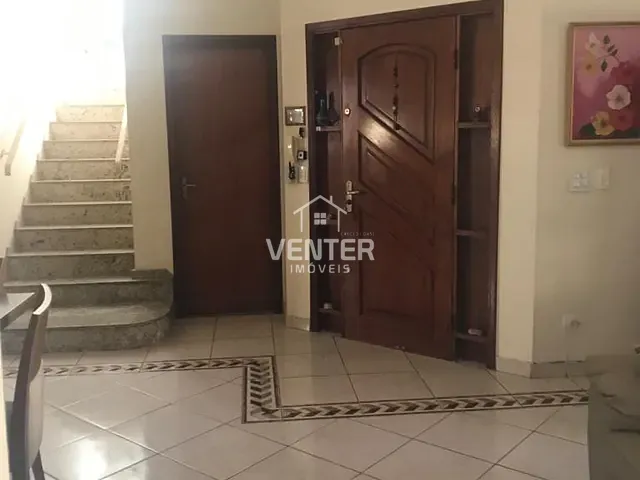 Sobrado com 250m² 3 quartos e 5 banheiros, à venda, no bairro Parque São Luís em Taubaté
