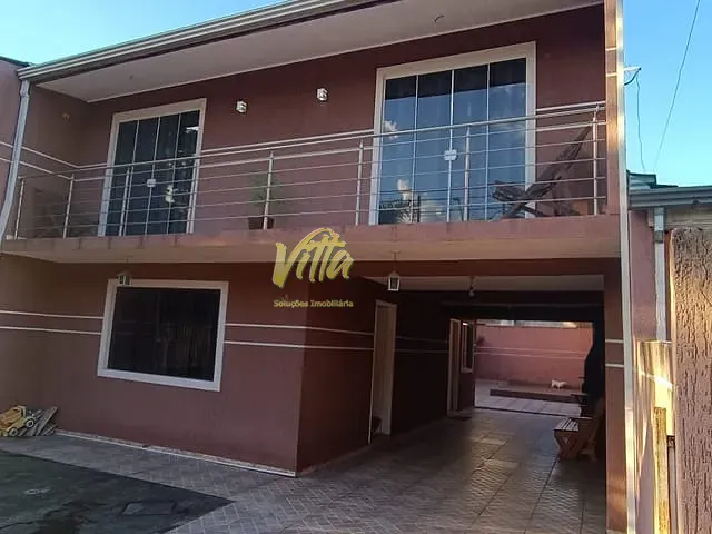 Sobrado com 160m² 3 quartos e 2 banheiros, à venda, no bairro Umbará em Curitiba