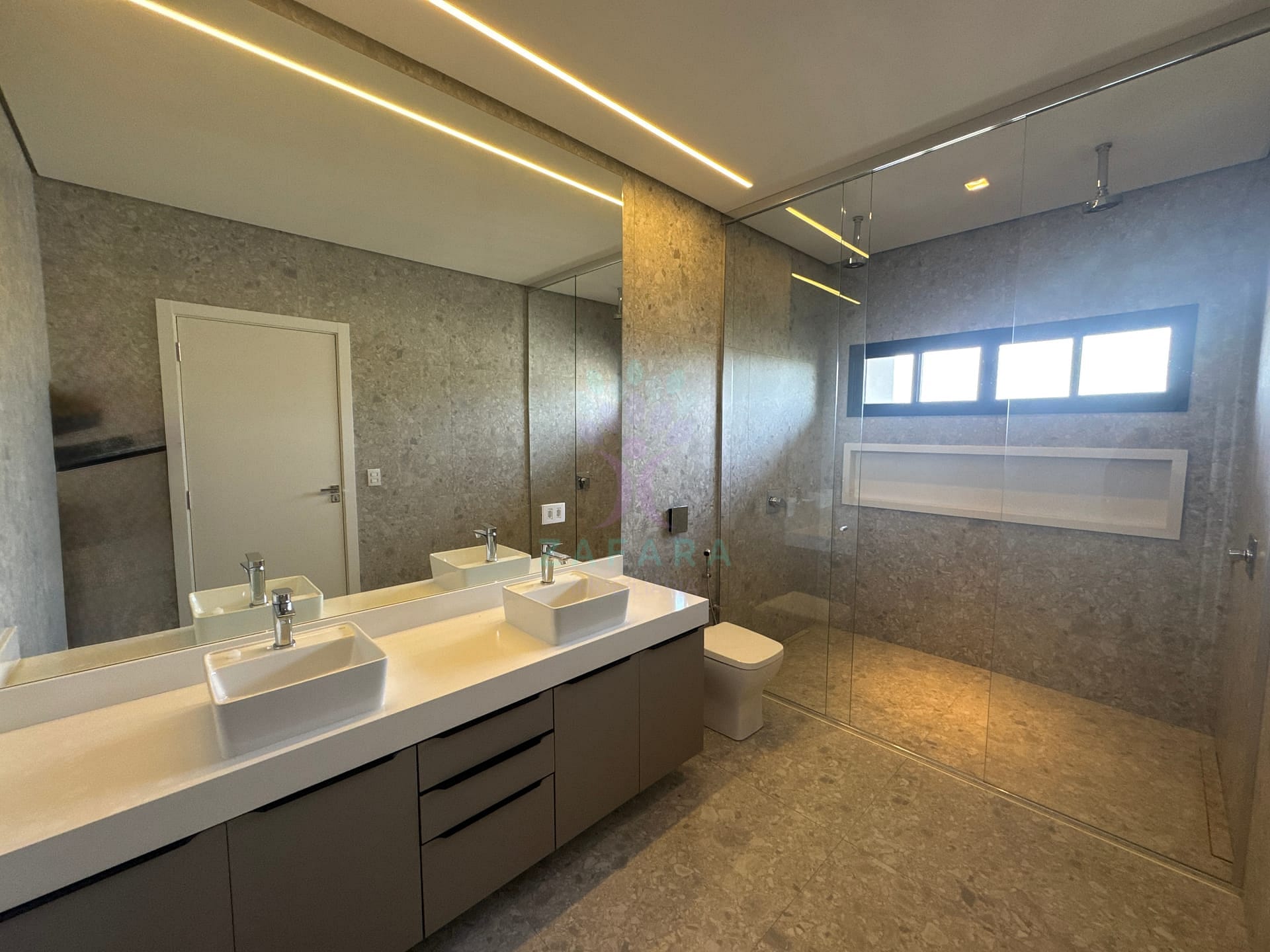 Sobrado, 4 quartos, 318 m² - Foto 31