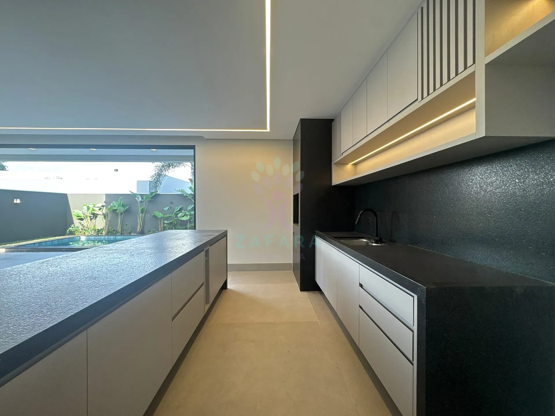 Sobrado, 4 quartos, 318 m² - Foto 13
