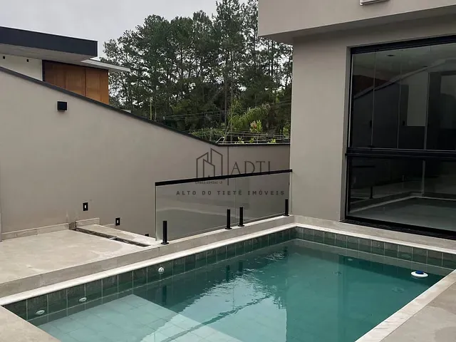 Sobrado com 390m² 3 quartos e 3 banheiros, à venda, no bairro Residencial Granja Anita em Mogi das Cruzes