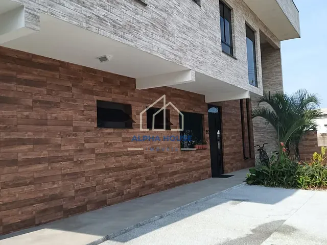 Sobrado com 500m² 4 quartos e 3 banheiros, à venda, no bairro Mato Dentro em Ubatuba