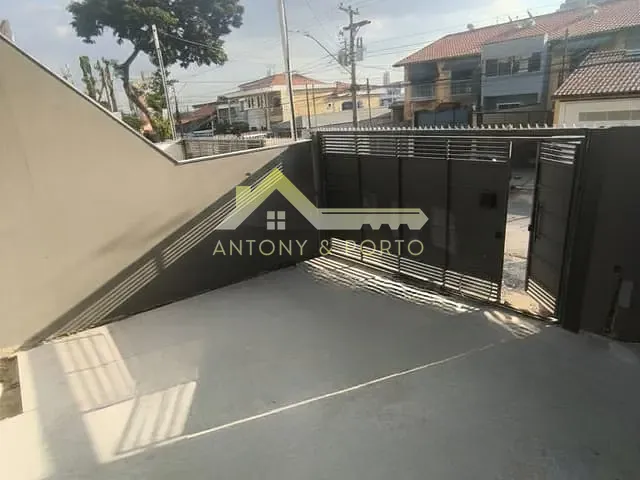 Sobrado com 100m² 3 quartos e 3 banheiros, à venda, no bairro Jardim Vila Galvão em Guarulhos