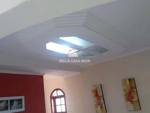 Sobrado com 189m² 3 quartos e 3 banheiros, à venda, no bairro Wanel Ville em Sorocaba