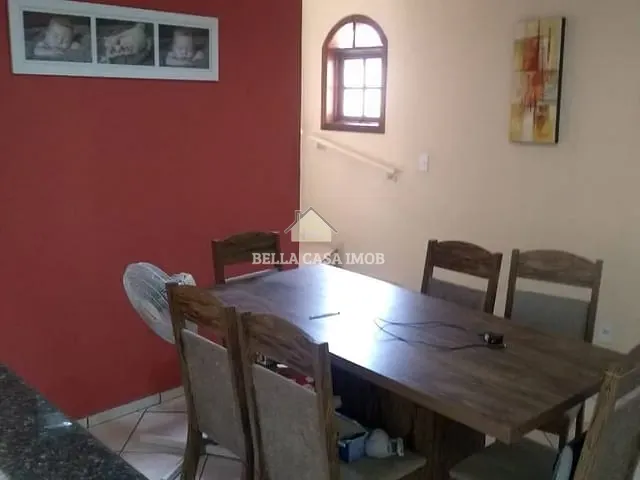 Sobrado com 189m² 3 quartos e 3 banheiros, à venda, no bairro Wanel Ville em Sorocaba