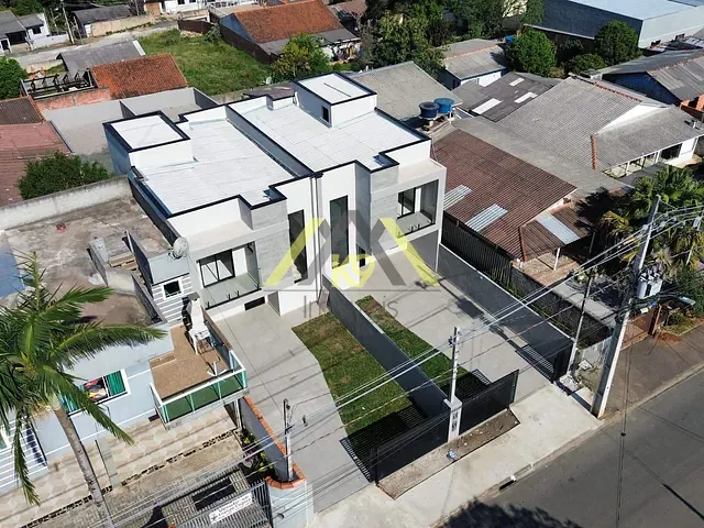 Sobrado com 279m² 3 quartos e 3 banheiros, à venda, no bairro Paloma em Colombo