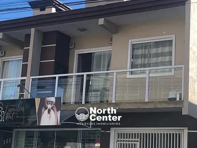 Sobrado 5 quartos e 7 banheiros, à venda, no bairro Itajuba em Barra Velha