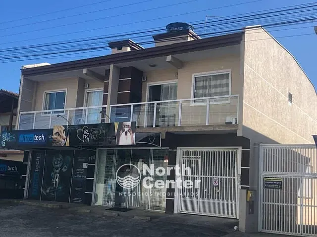 Sobrado 5 quartos e 7 banheiros, à venda, no bairro Itajuba em Barra Velha