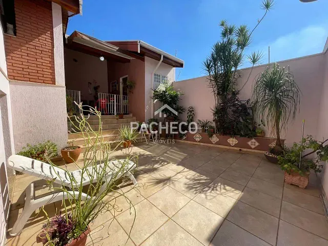 Sobrado com 250m² 2 quartos e 2 banheiros, à venda, no bairro Residencial Furlan em Santa Bárbara D'Oeste