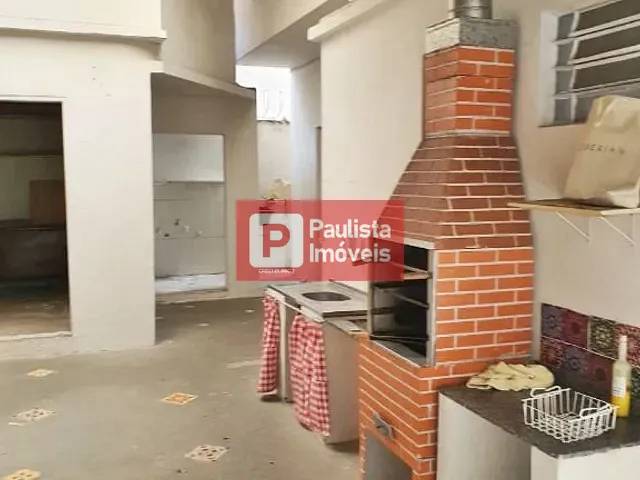 Sobrado com 200m², para alugar, no bairro Campo Belo em São Paulo