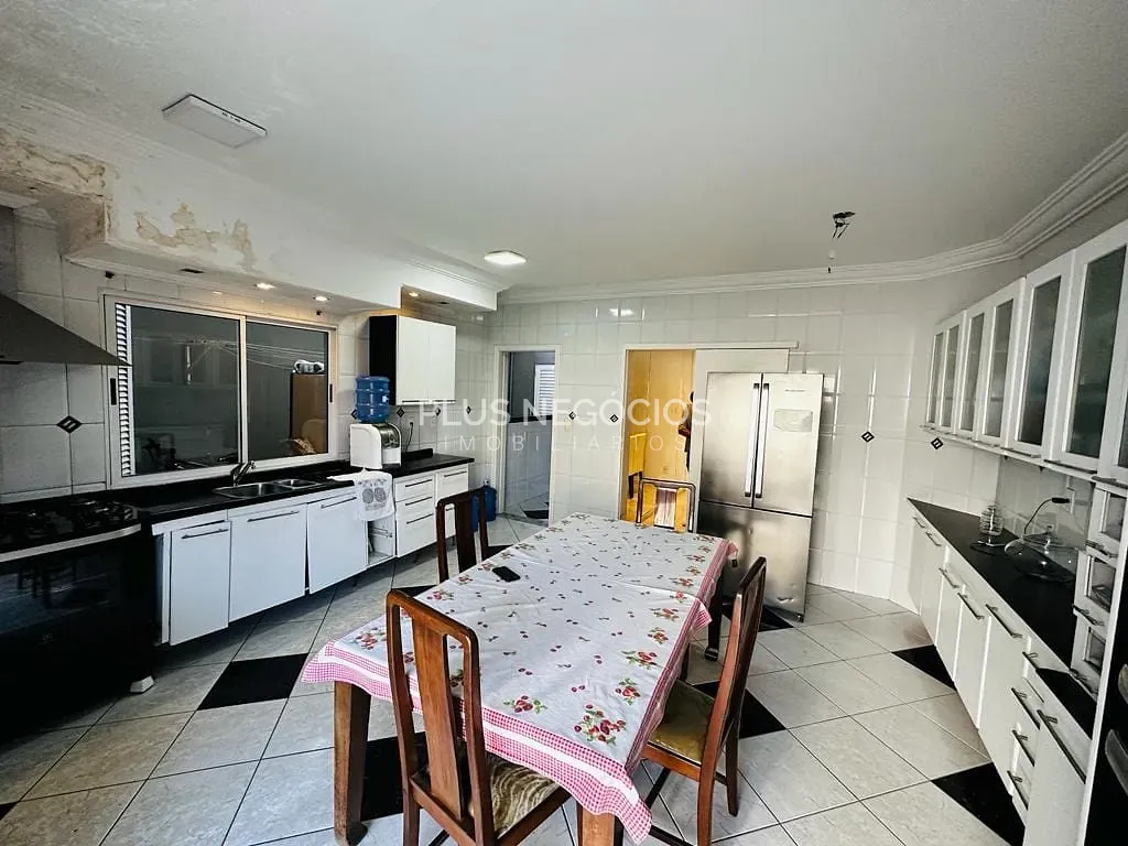 Sobrado, 4 quartos, 267 m² - Foto 6