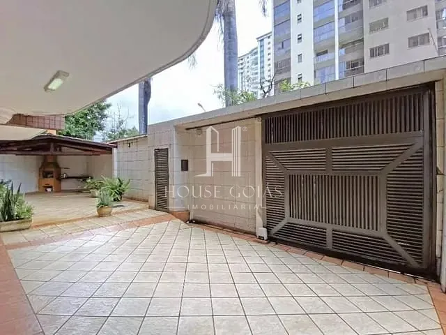 Sobrado com 180m² 4 quartos e 4 banheiros, à venda, no bairro Setor Bueno em Goiânia