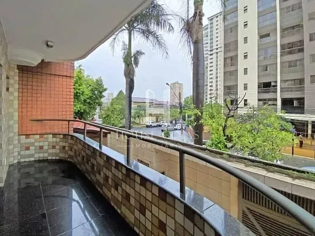 Sobrado com 180m² 4 quartos e 4 banheiros, à venda, no bairro Setor Bueno em Goiânia