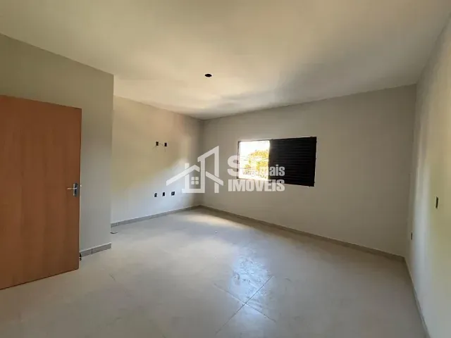 Sobrado com 146m² 2 quartos e 2 banheiros, à venda, no bairro Jardim do Lago em Andradas