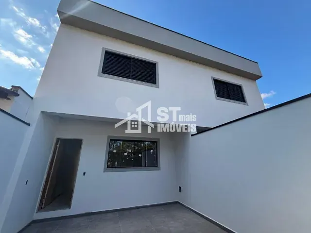 Sobrado com 146m² 2 quartos e 2 banheiros, à venda, no bairro Jardim do Lago em Andradas