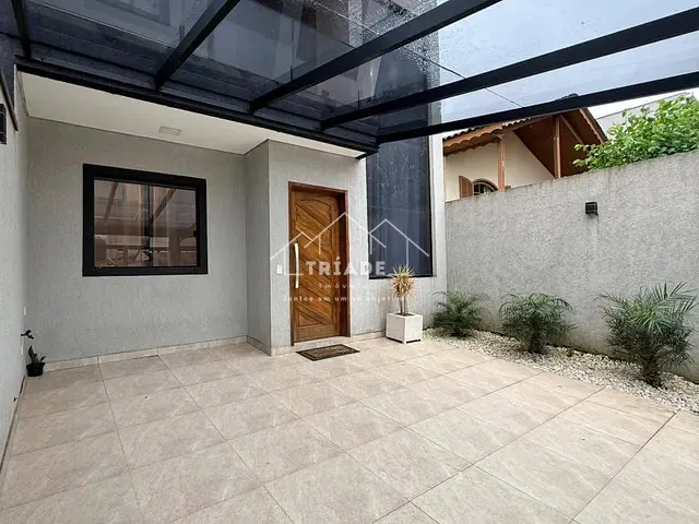 Sobrado com 161m² 3 quartos e 2 banheiros, à venda, no bairro Iguaçu em Araucária