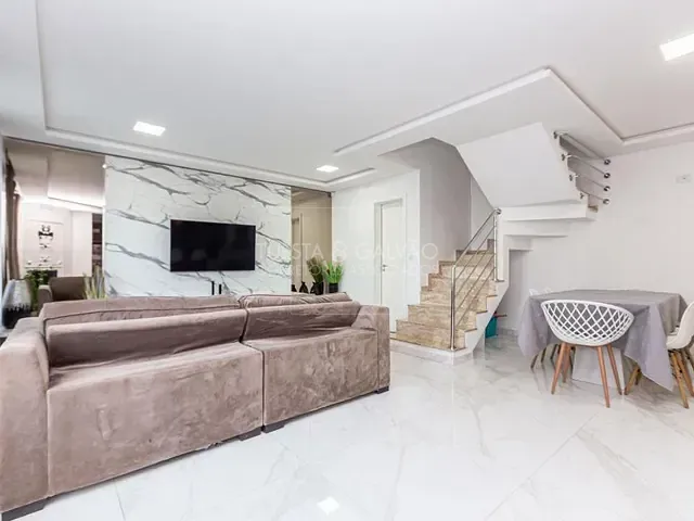 Sobrado com 141m² 3 quartos e 3 banheiros, à venda, no bairro Boqueirão em Curitiba