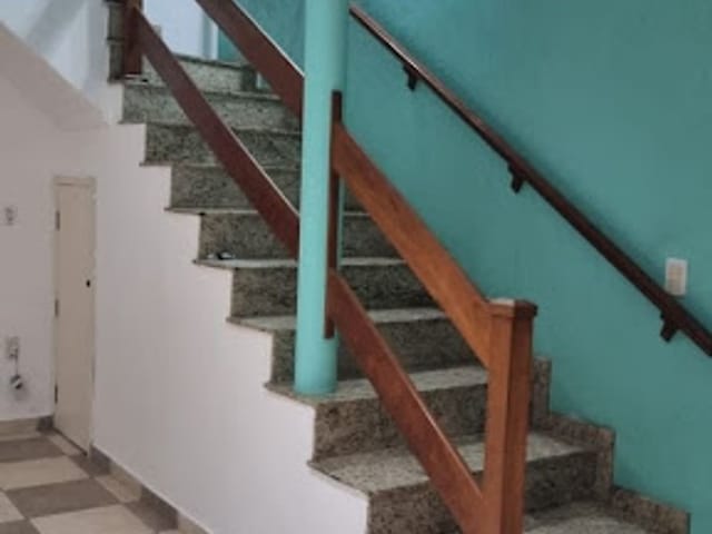 Sobrado 3 quartos e 2 banheiros, à venda, no bairro Parque Continental II em Guarulhos