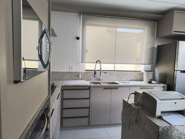 Sobrado com 120m² 3 quartos e 3 banheiros, à venda, no bairro Jardim Imperial em Aparecida de Goiânia