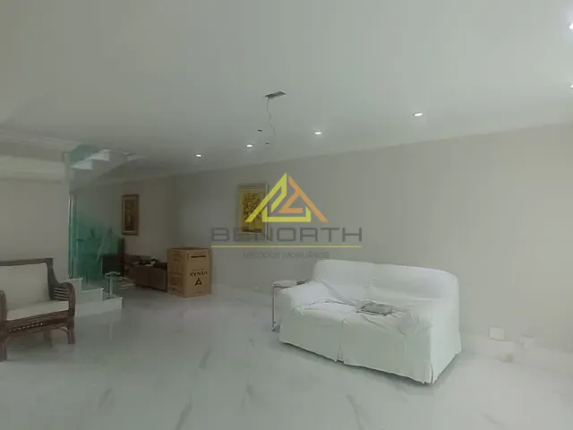 Sobrado com 340m² 3 quartos e 5 banheiros, para alugar, no bairro Santana em São Paulo