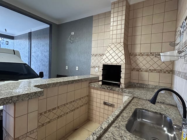 Sobrado com 255m² 3 quartos e 4 banheiros, à venda, no bairro Jardim Roselândia em Franca