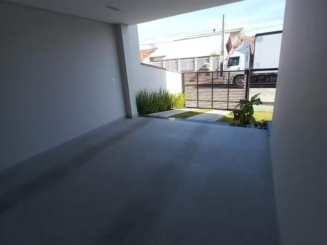 Sobrado com 156m² 4 quartos e 3 banheiros, à venda, no bairro PRAIA ALEGRE em Penha