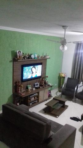 Sobrado 4 quartos e 1 banheiro, à venda, no bairro Residencial Maricá em Pindamonhangaba