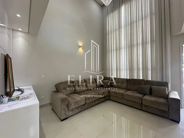 Sobrado com 460m² 4 quartos e 6 banheiros, à venda, no bairro Chácara Letônia em Americana