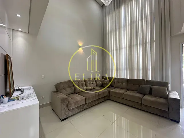 Sobrado com 460m² 4 quartos e 6 banheiros, à venda, no bairro Chácara Letônia em Americana
