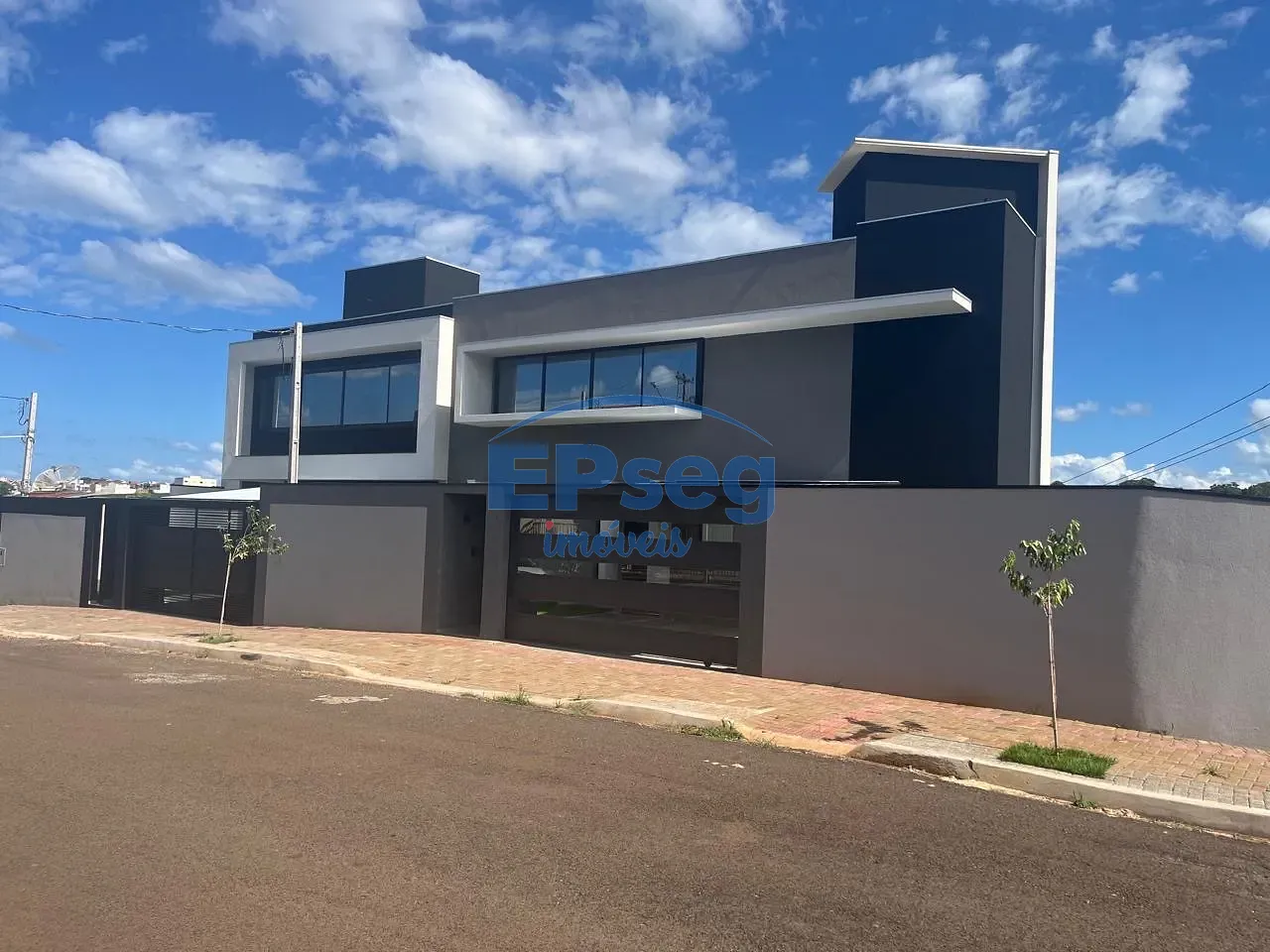 Sobrado, 3 quartos, 172 m² - Foto 2