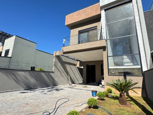 Sobrado com 175m² 3 quartos e 4 banheiros, à venda, no bairro Residencial Bosques dos Ipês em Tatuí
