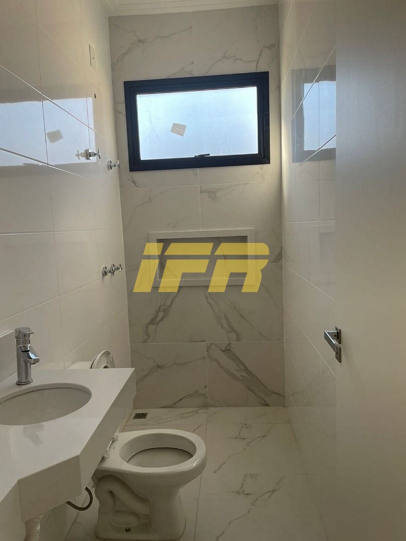 Sobrado, 3 quartos, 242 m² - Foto 8